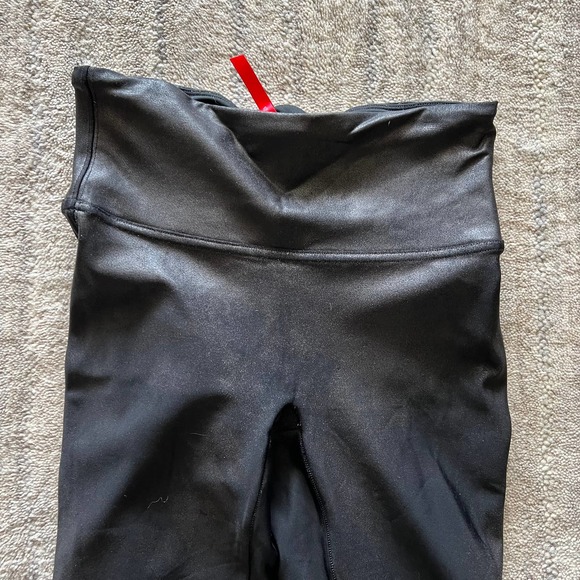 Spanx Black Faux Leather Shaping Leggings Size Small - Picture 3 of 13